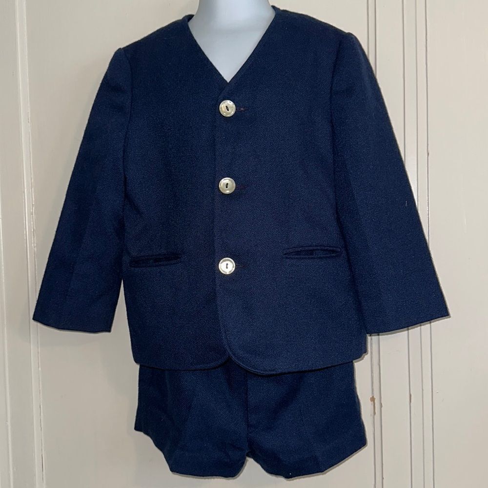 Vintage Imp Originals navy blue jacket & shorts suit‎